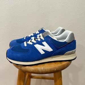 Brand new never worn New Balance shoes size 11